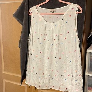 Cute sleeveless top, like new never worn